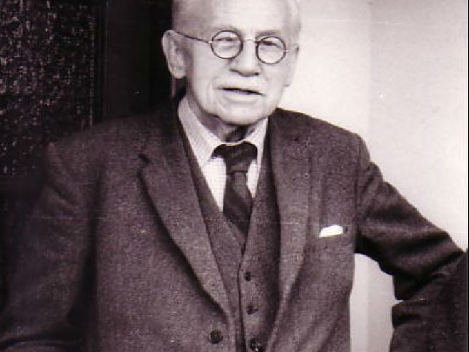 Portrait of Alister Hardy